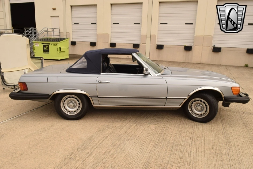 1982 Mercedes-Benz R107 SL-Class - Image 8 of 12