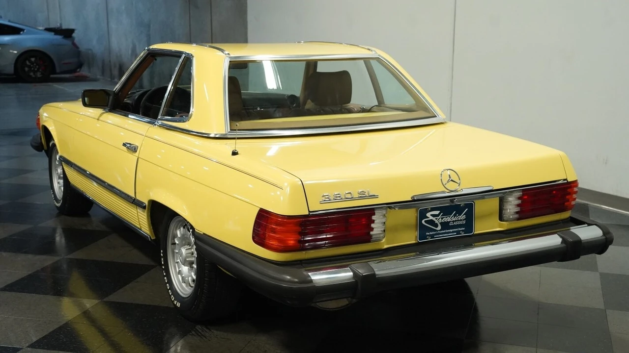1982 Mercedes-Benz R107 SL-Class - Image 8 of 12