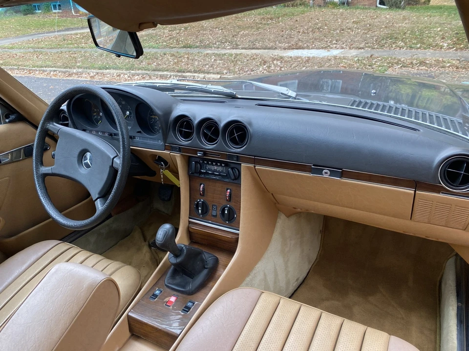 1982 Mercedes-Benz R107 SL-Class - Image 14 of 21