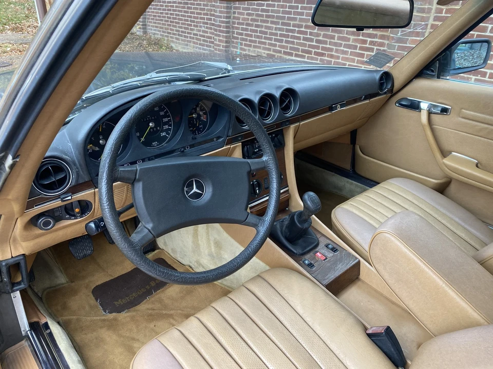 1982 Mercedes-Benz R107 SL-Class - Image 2 of 21