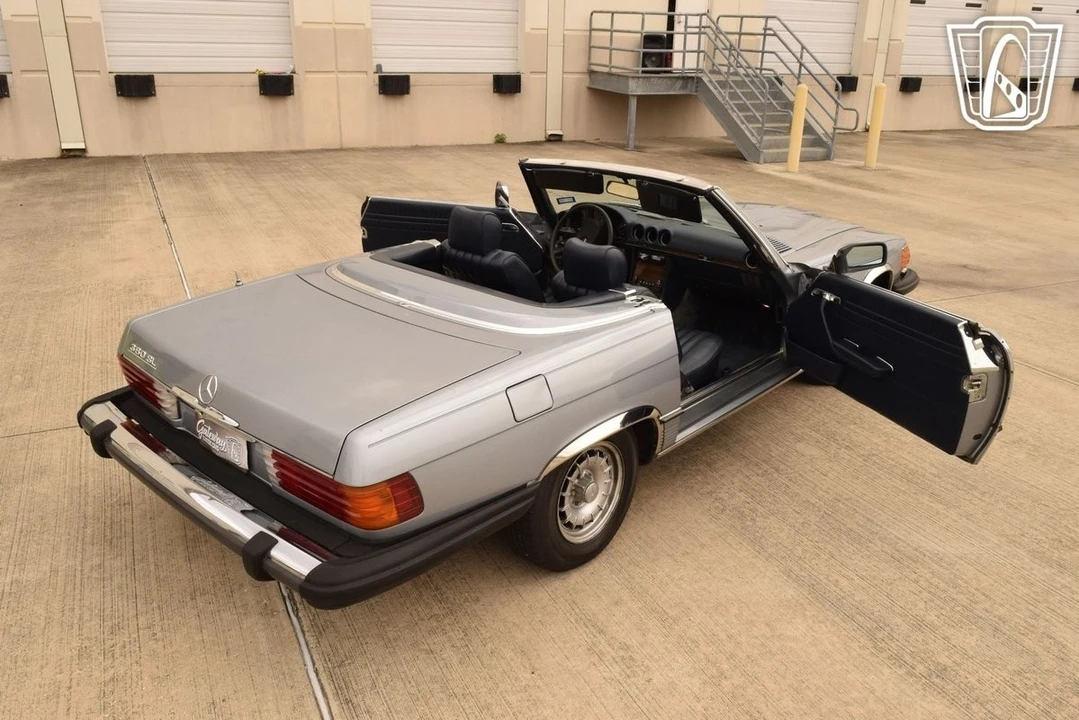 1982 Mercedes-Benz R107 SL-Class - Image 12 of 21