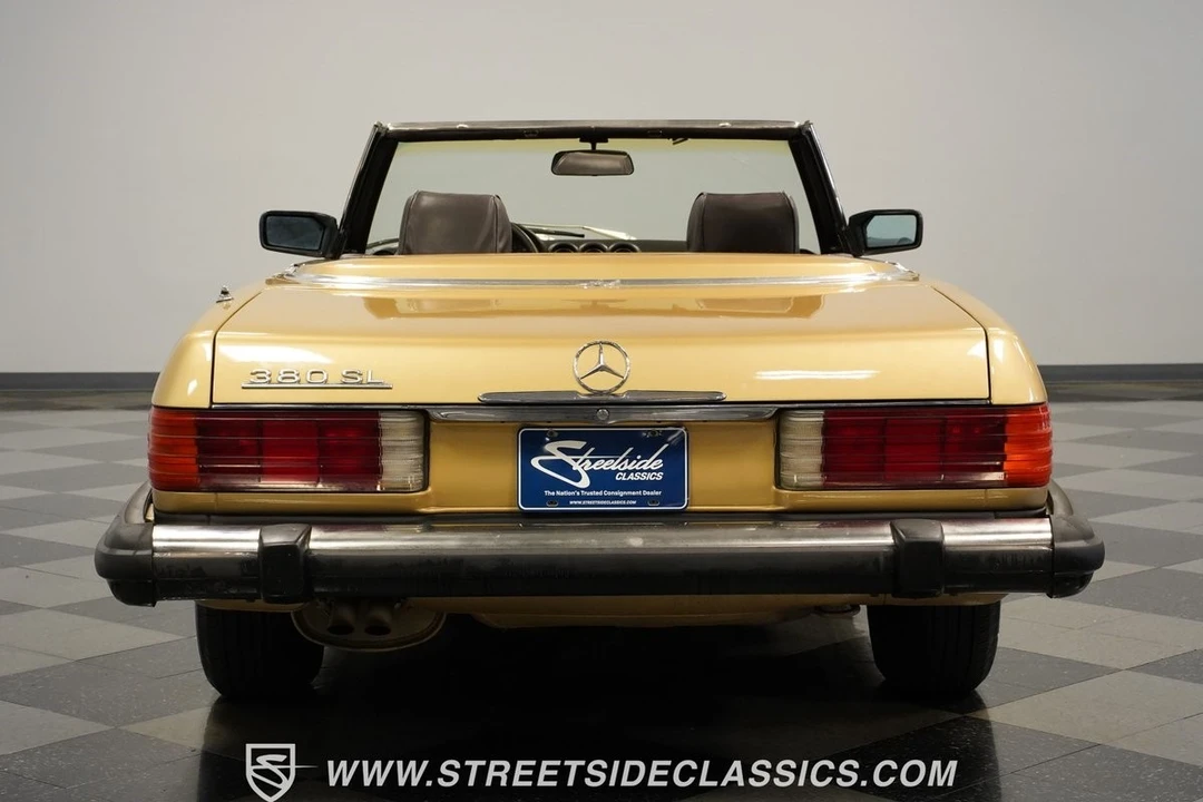 1982 Mercedes-Benz R107 SL-Class - Image 11 of 12
