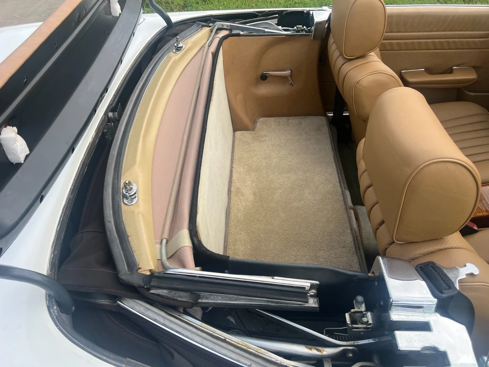1982 Mercedes-Benz R107 SL-Class - Image 16 of 21