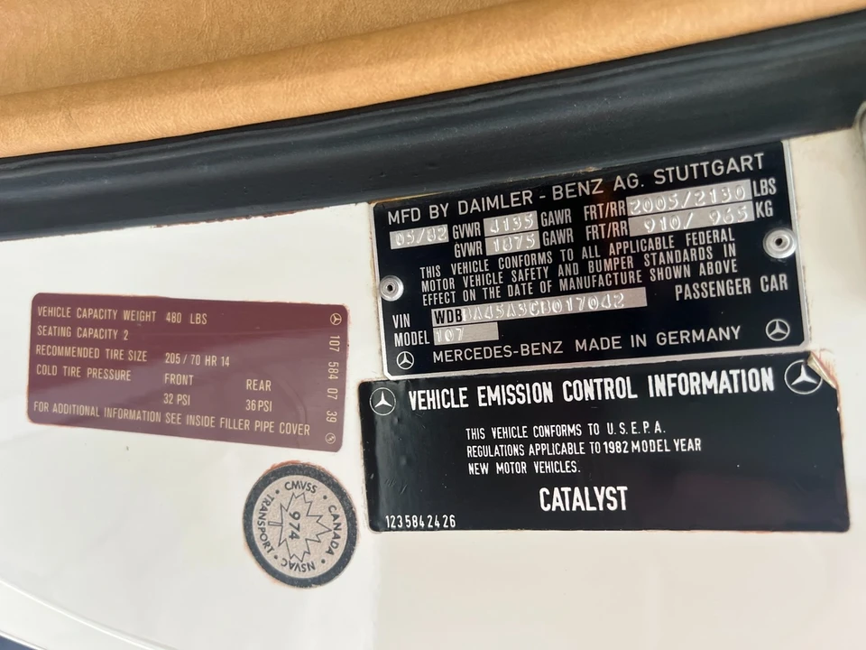 1982 Mercedes-Benz R107 SL-Class - Image 18 of 21