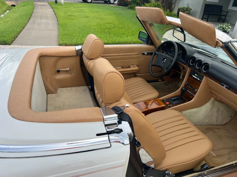 1982 Mercedes-Benz R107 SL-Class - Image 11 of 21