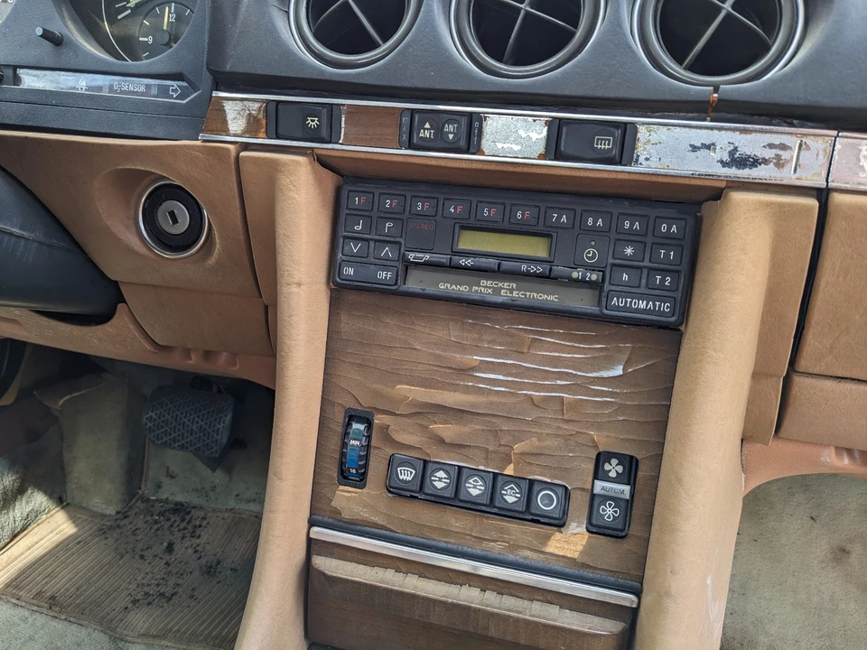 1982 Mercedes-Benz R107 SL-Class - Image 15 of 26