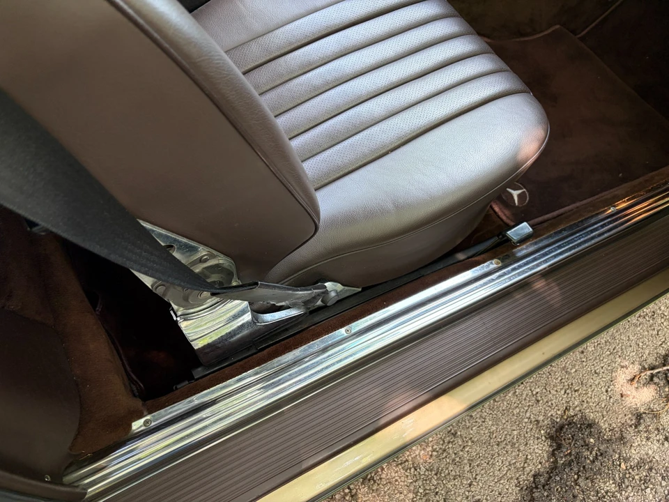 1982 Mercedes-Benz R107 SL-Class - Image 14 of 31