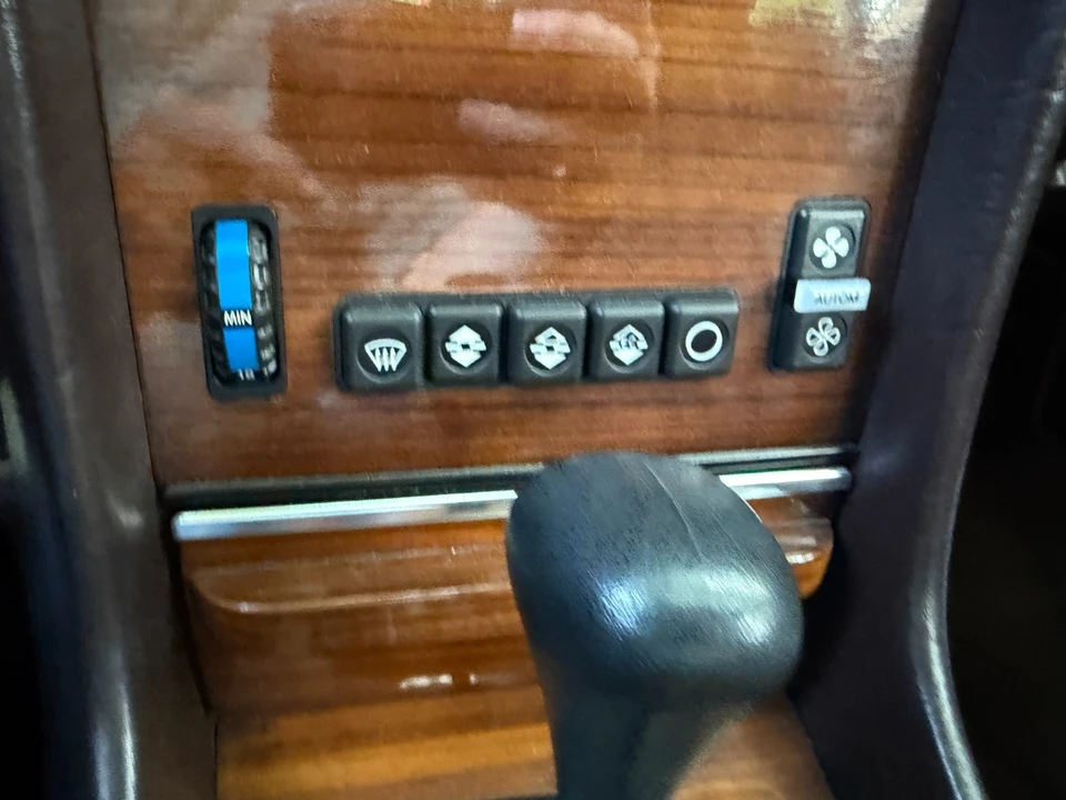 1982 Mercedes-Benz R107 SL-Class - Image 26 of 31