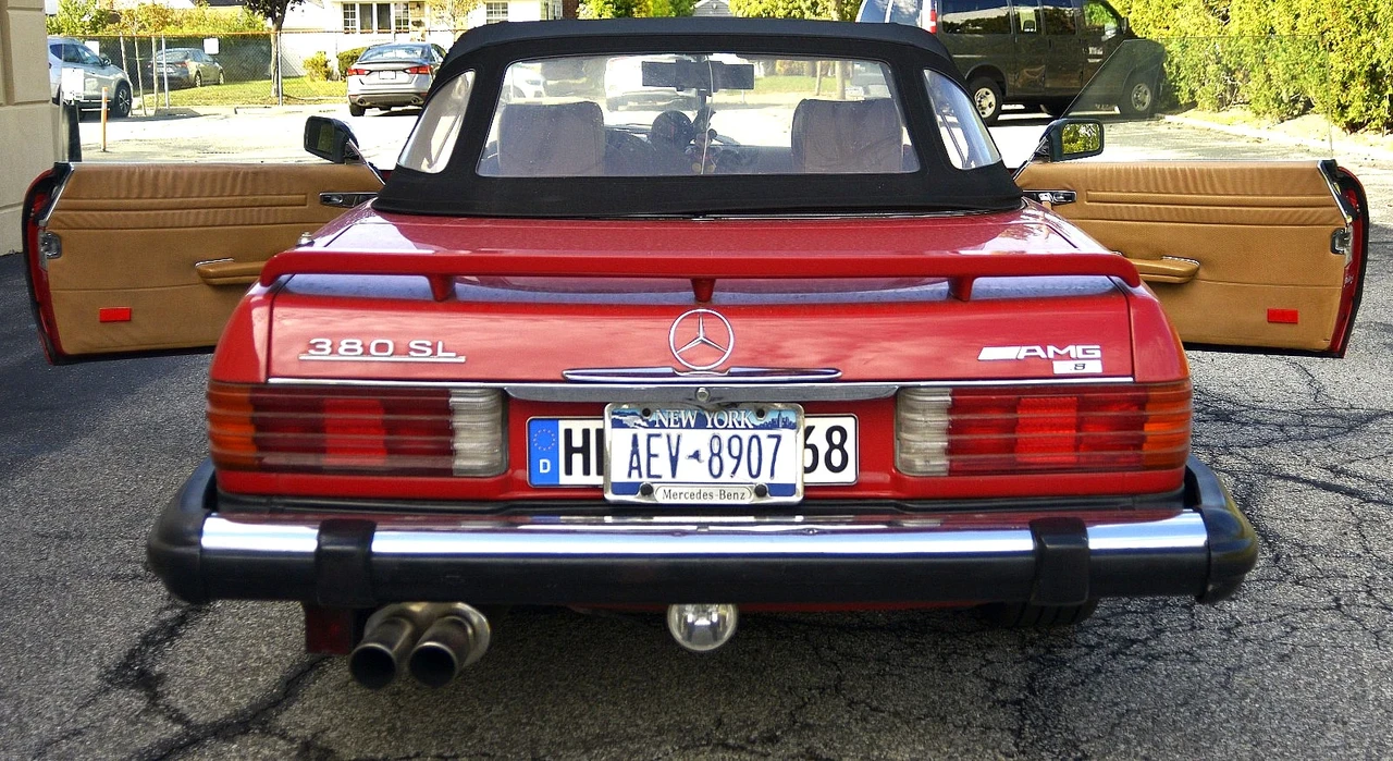 1982 Mercedes-Benz R107 SL-Class - Image 14 of 21