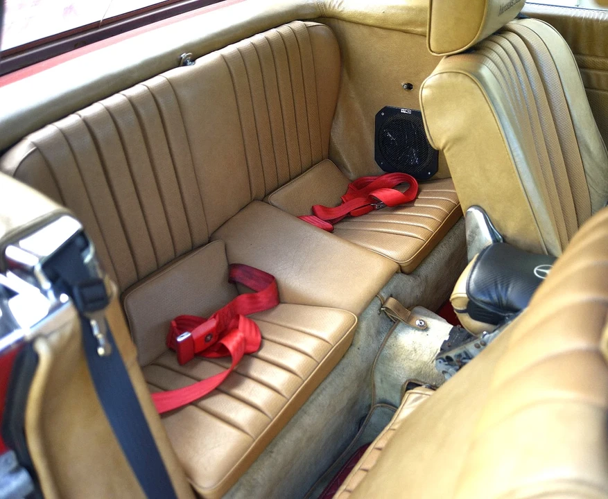 1982 Mercedes-Benz R107 SL-Class - Image 19 of 21