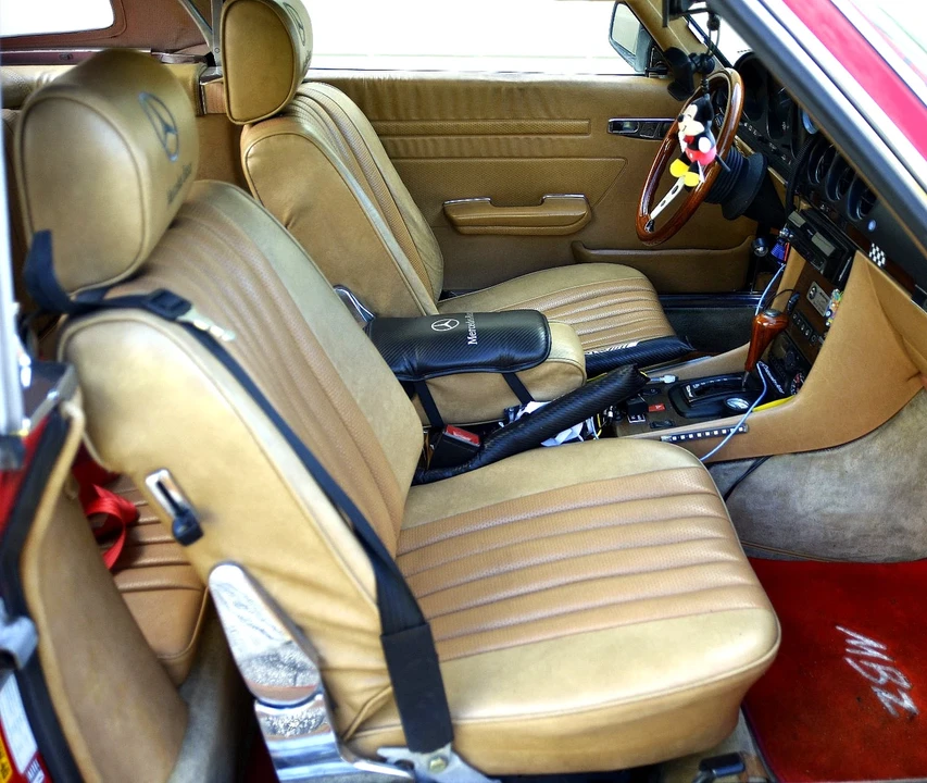 1982 Mercedes-Benz R107 SL-Class - Image 18 of 21