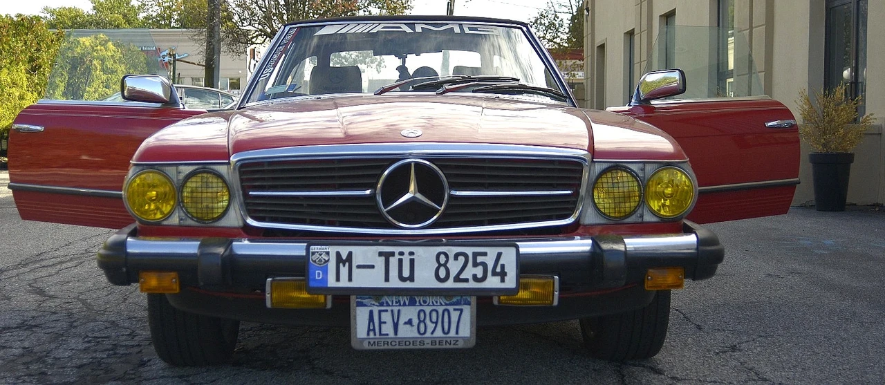 1982 Mercedes-Benz R107 SL-Class - Image 13 of 21
