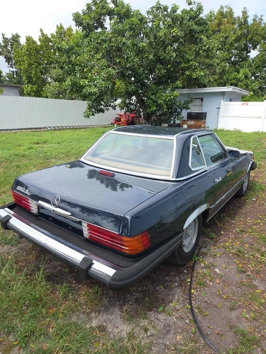 1982 Mercedes-Benz R107 SL-Class - Image 2 of 8