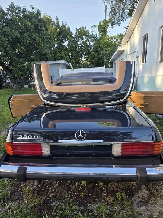 1982 Mercedes-Benz R107 SL-Class - Image 7 of 8