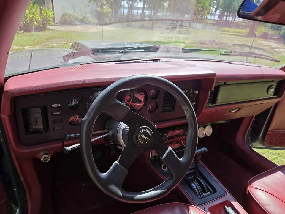 1982 Mercury Capri - Image 5 of 11