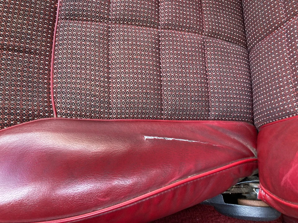 1982 Mercury Capri - Image 15 of 18