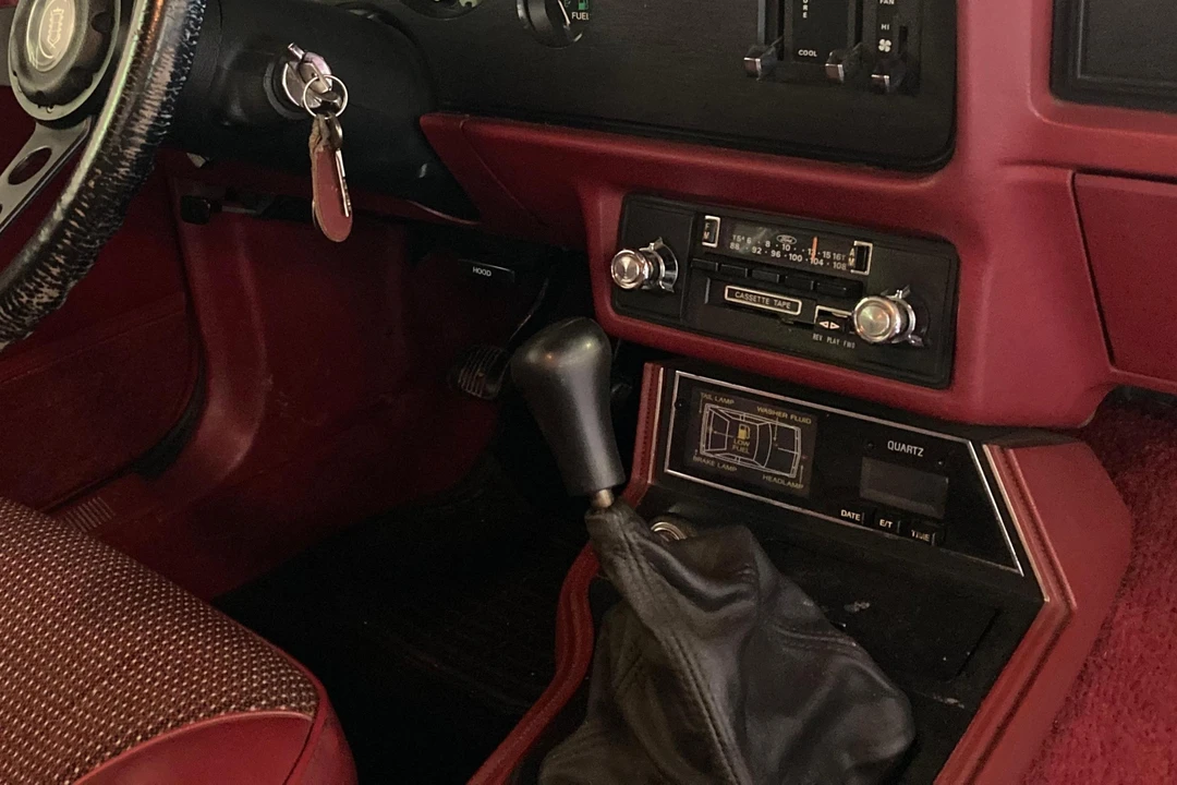 1982 Mercury Capri - Image 22 of 31