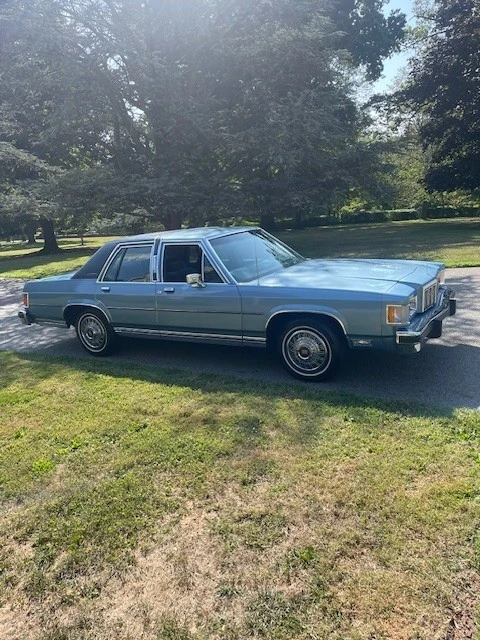 1982 Mercury Grand Marquis - Image 2 of 19