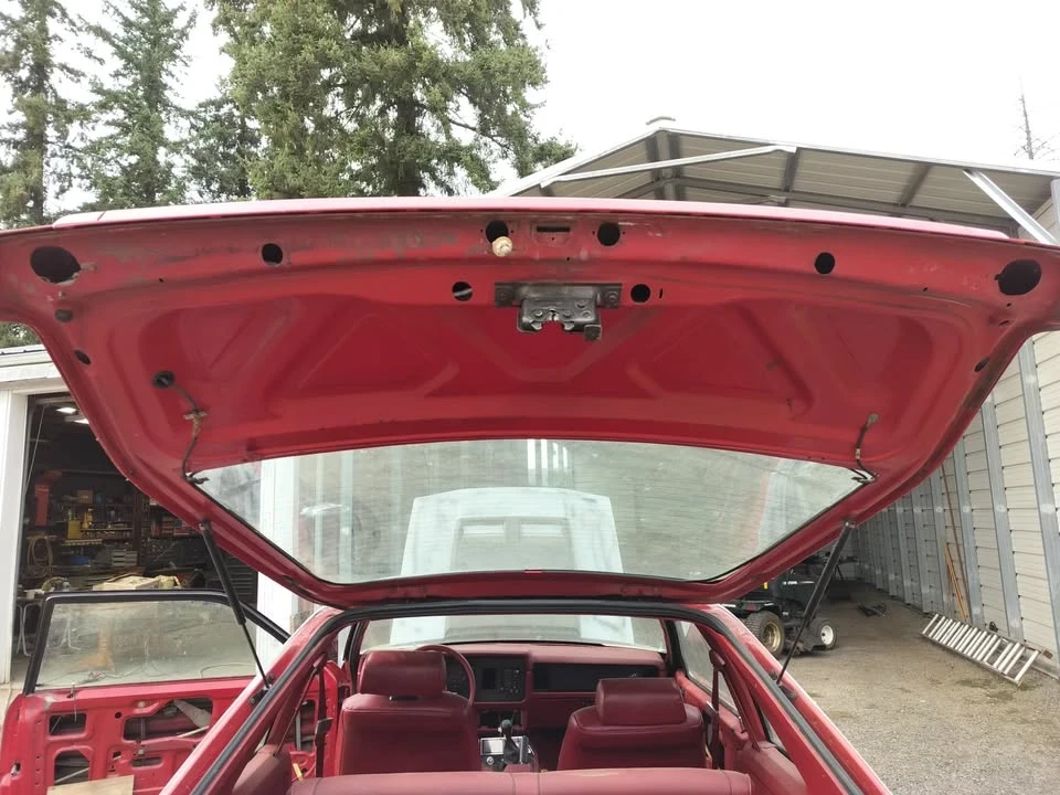 1982 Mercury Capri - Image 10 of 11