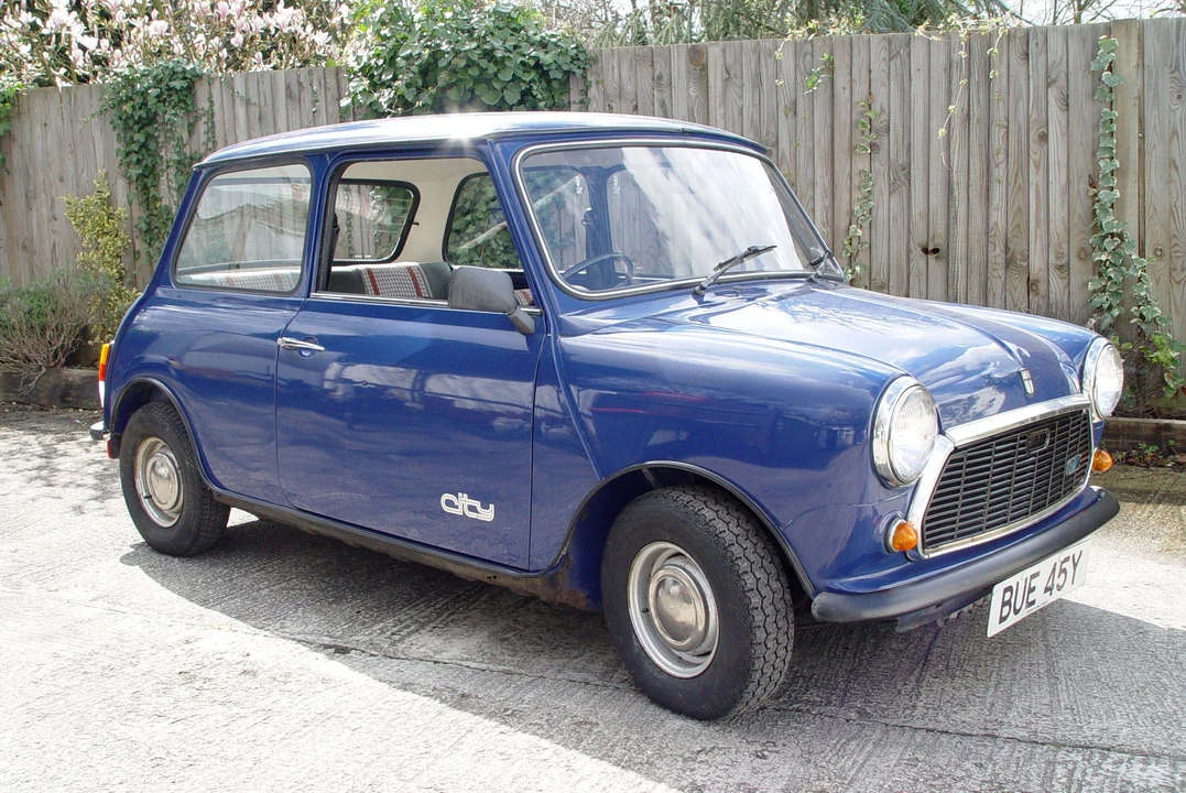 1982 Mini Mini Mark IV - Image 2 of 2