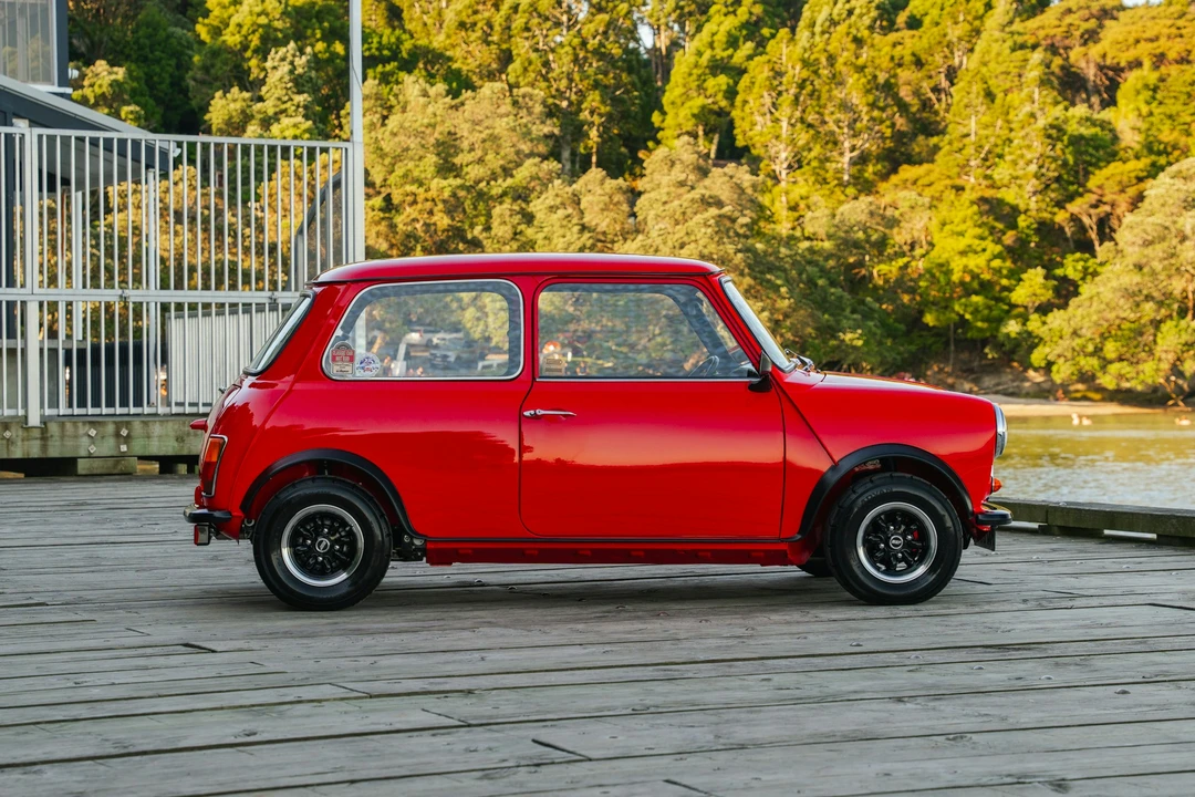 1982 Morris - Image 12 of 21