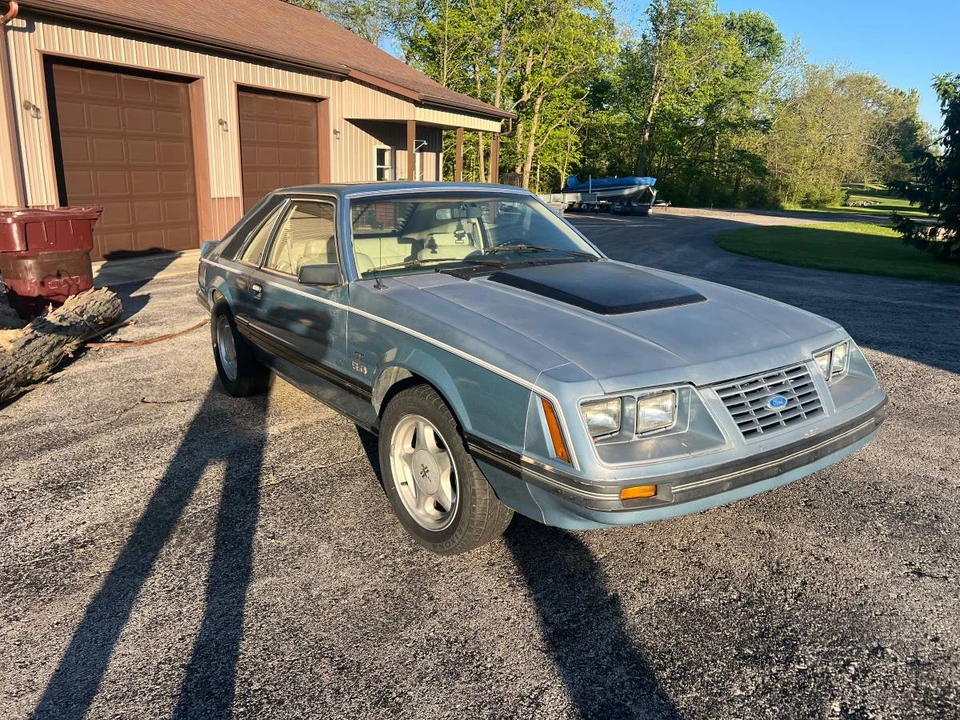 1982 Ford Mustang 3rd Gen - Image 3 of 4