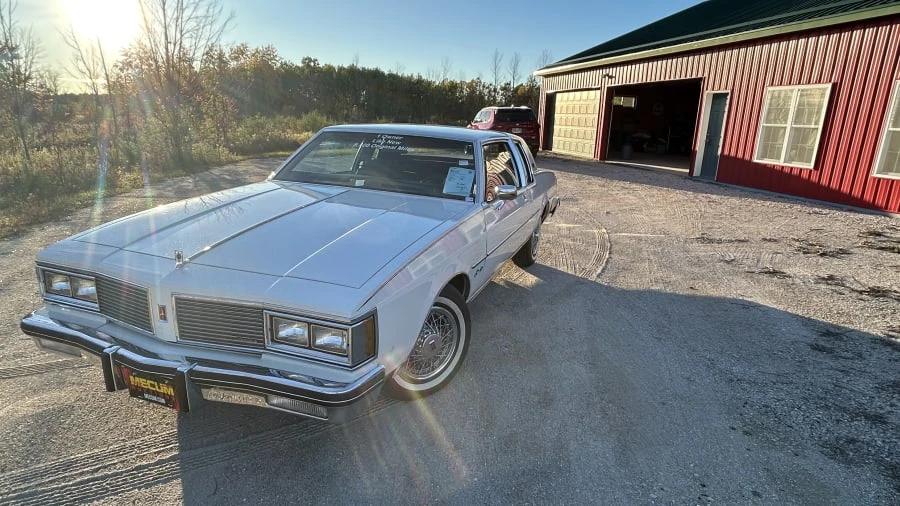 1982 Oldsmobile 88 - Image 3 of 6