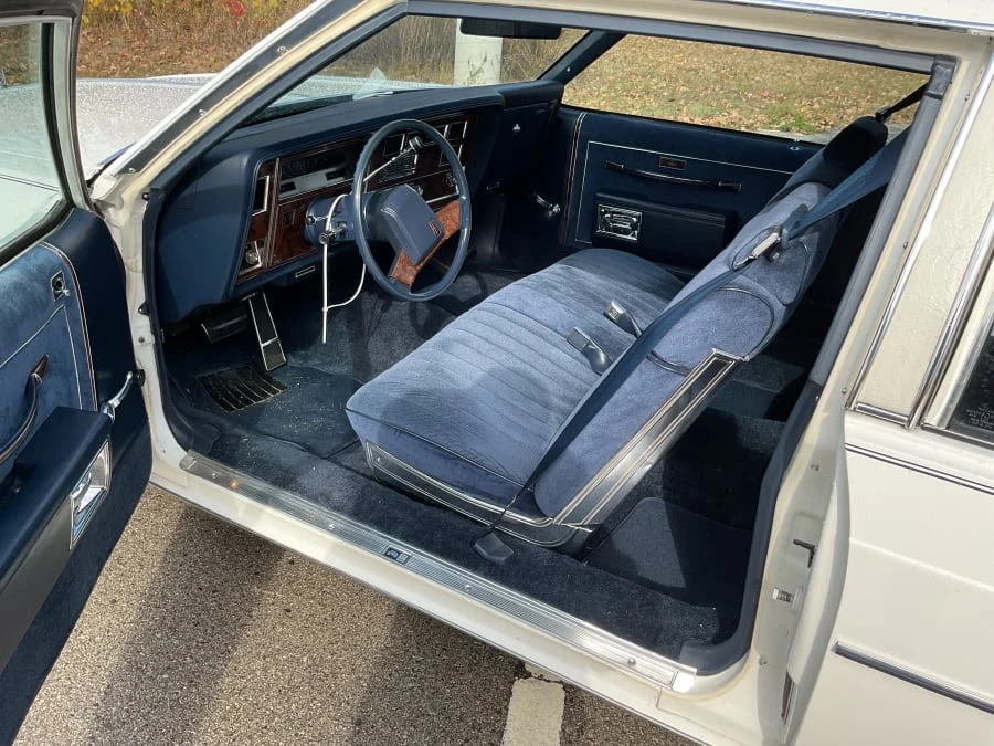1982 Oldsmobile 88 - Image 6 of 6