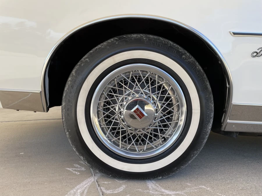 1982 Oldsmobile 88 - Image 9 of 26