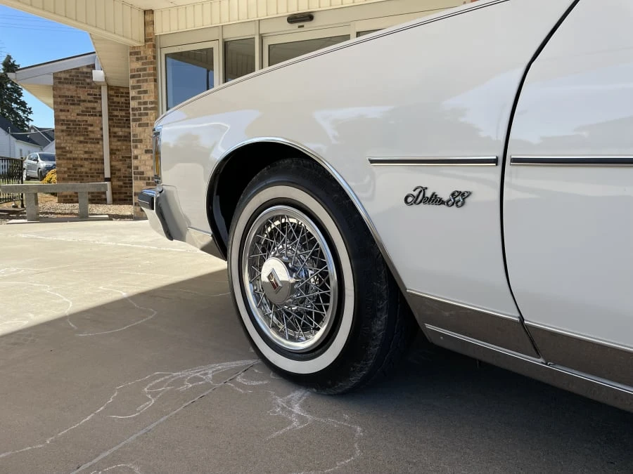1982 Oldsmobile 88 - Image 10 of 26