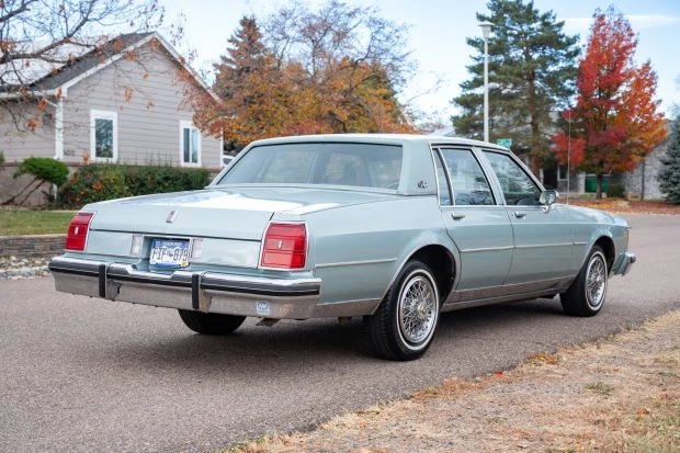 1982 Oldsmobile 88 - Image 2 of 7