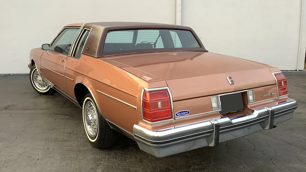 1982 Oldsmobile 88 - Image 3 of 28