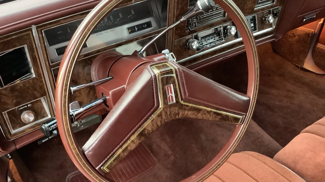 1982 Oldsmobile 88 - Image 13 of 28