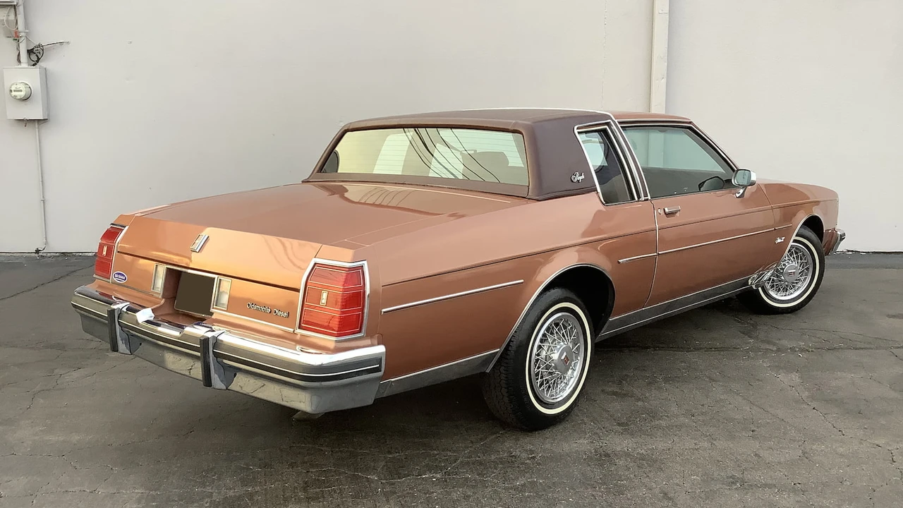 1982 Oldsmobile 88 - Image 23 of 28
