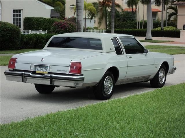1982 Oldsmobile 88 - Image 7 of 12
