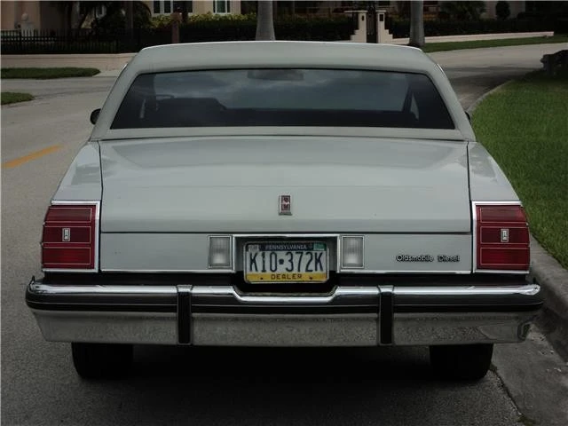 1982 Oldsmobile 88 - Image 4 of 12
