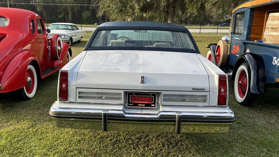 1982 Oldsmobile 98 - Image 2 of 5