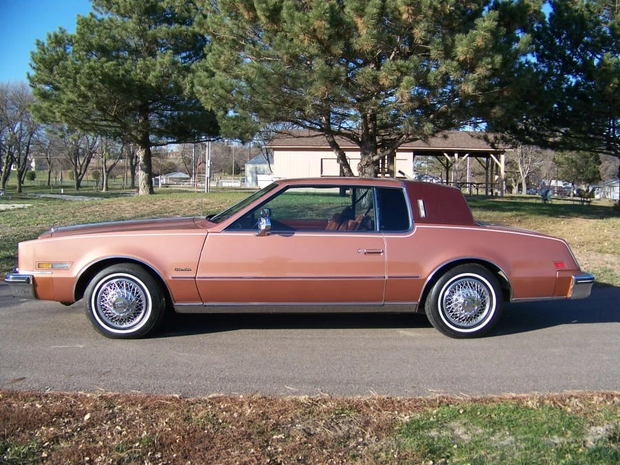 1982 Oldsmobile Toronado - Image 6 of 7