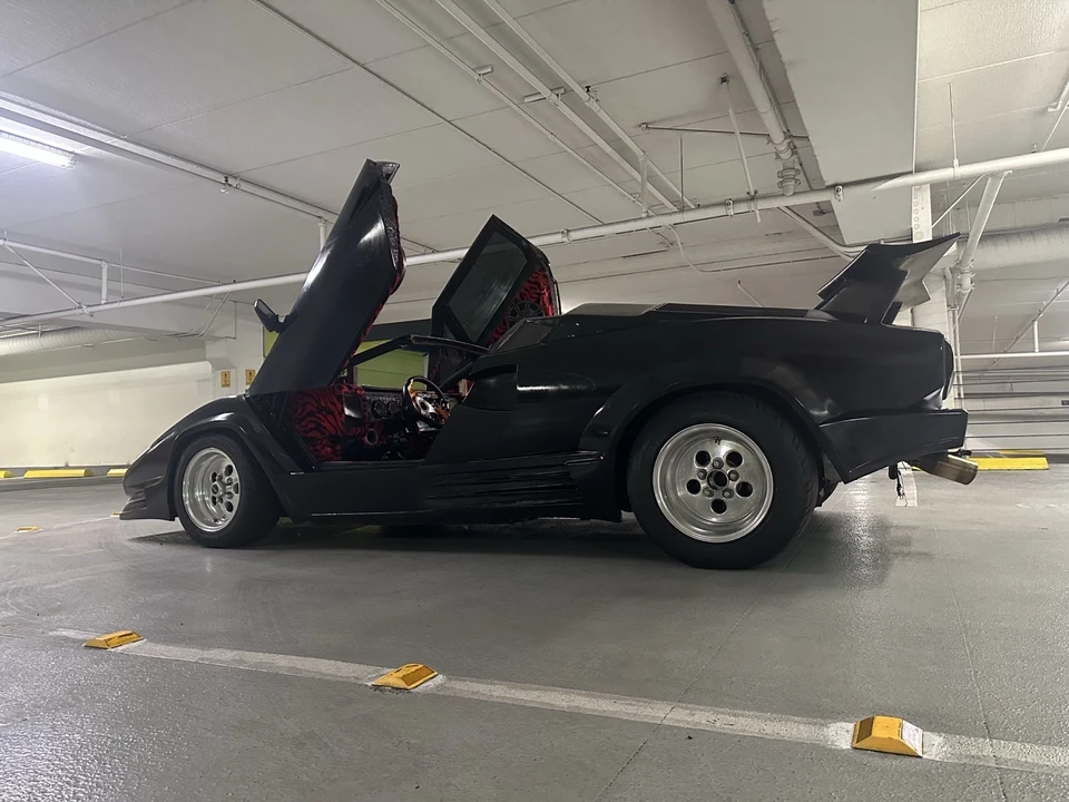 1982 Lamborghini Countach - Image 9 of 21