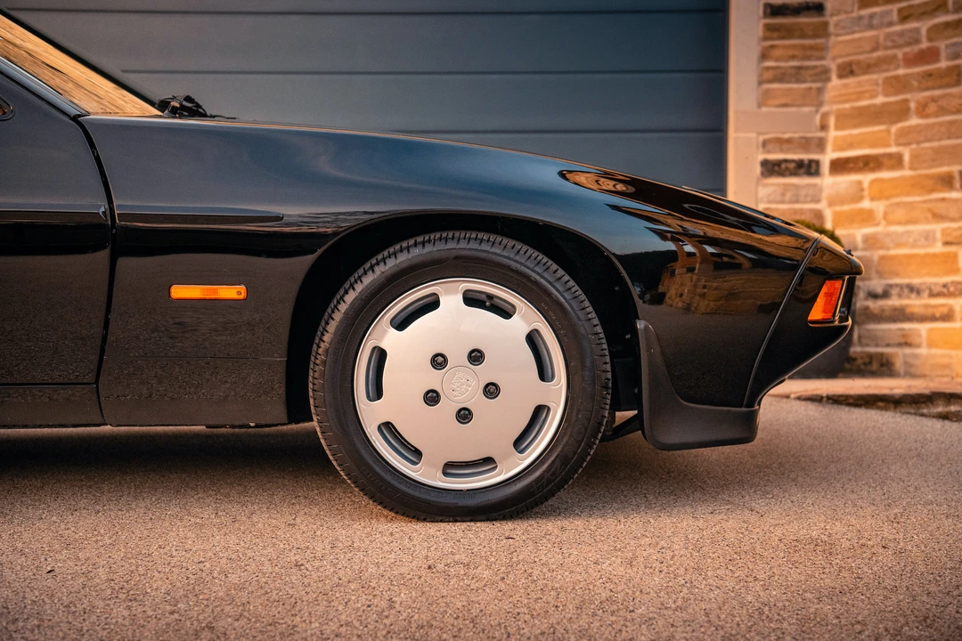 1982 Porsche 928 S - Image 23 of 31