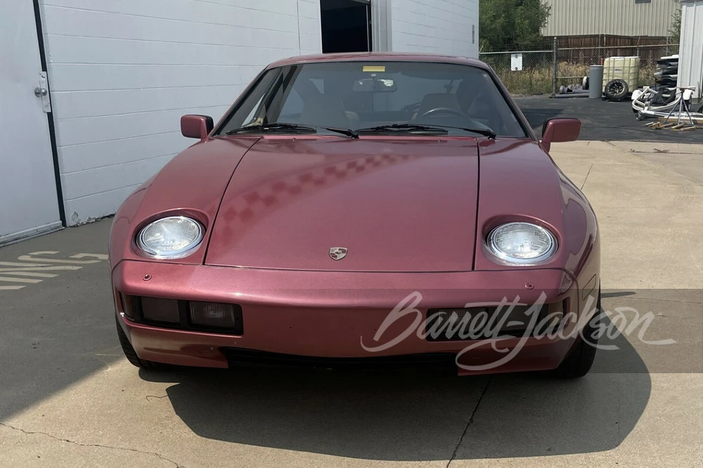 1982 Porsche 928 - Image 7 of 10