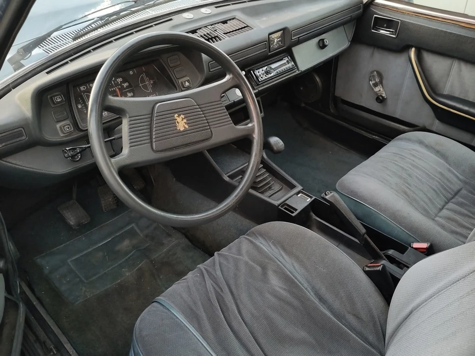 1982 Peugeot 504 - Image 26 of 30