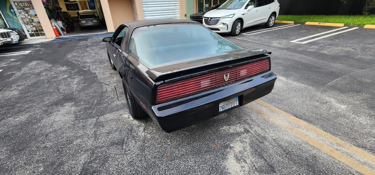 1982 Pontiac Firebird 3rd Gen - Image 8 of 21