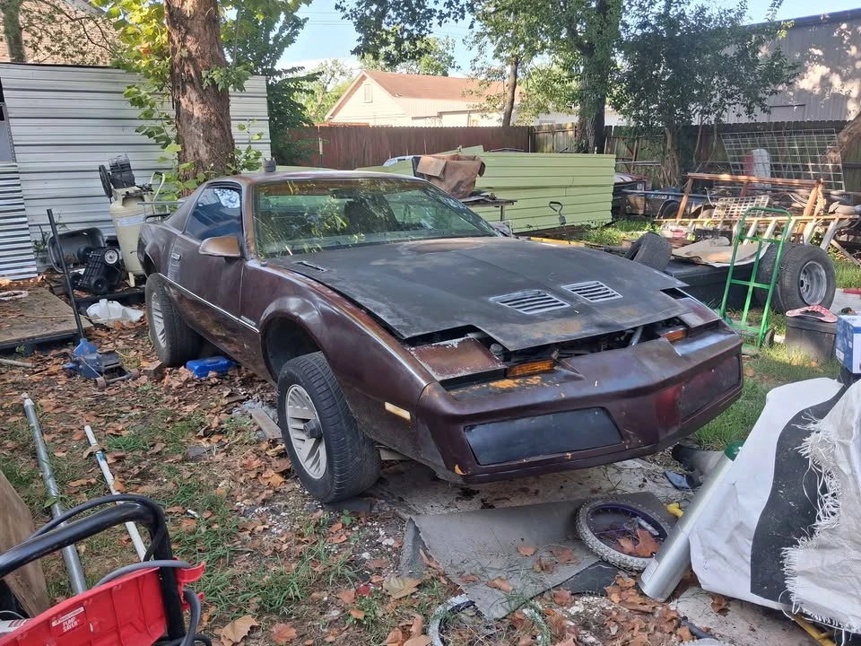 1982 Pontiac Firebird 3rd Gen - Image 4 of 6