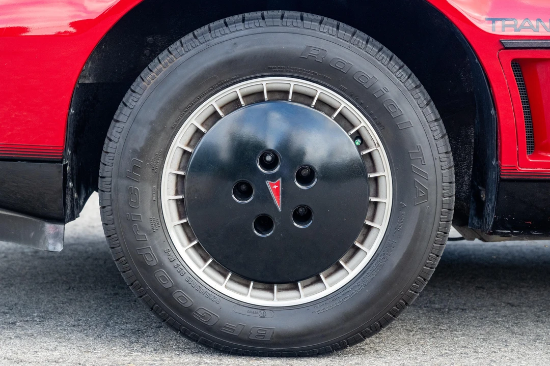 1982 Pontiac Firebird Trans Am 3rd Gen - Image 31 of 31
