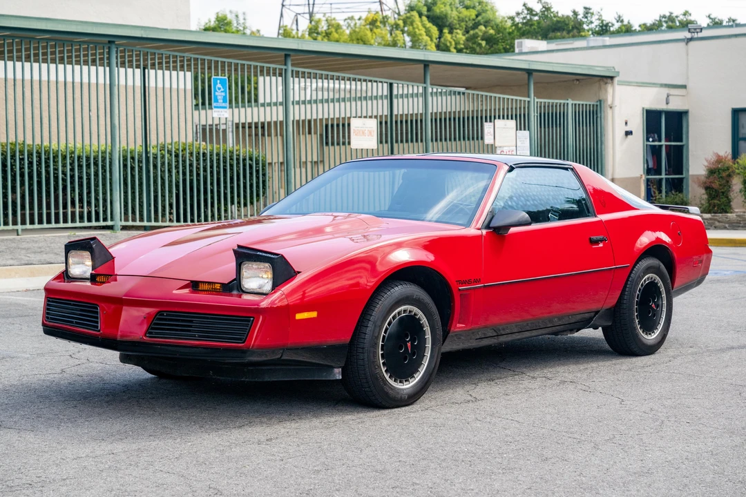 1982 Pontiac Firebird Trans Am 3rd Gen - Image 6 of 31