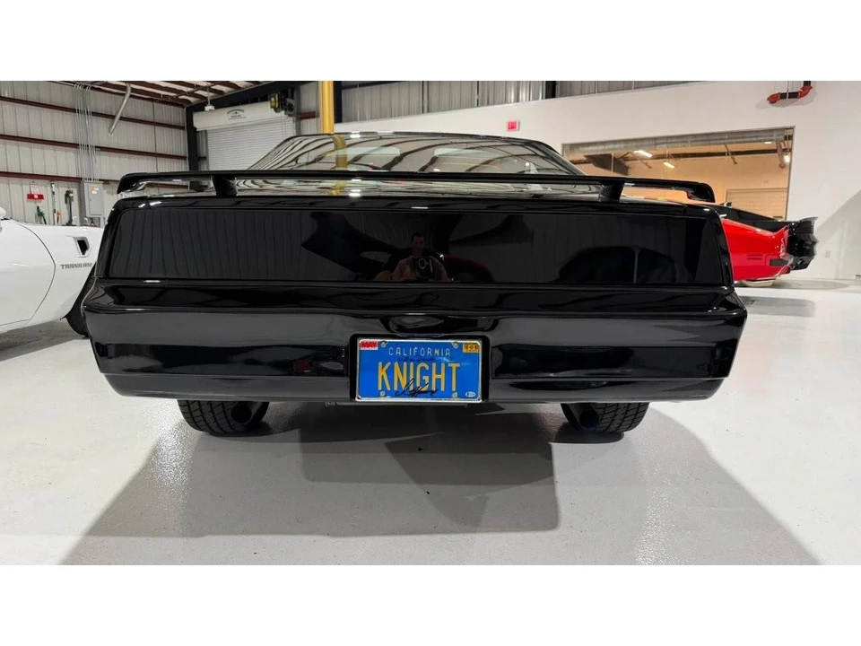 1982 Pontiac Firebird Trans Am 3rd Gen - Image 13 of 19
