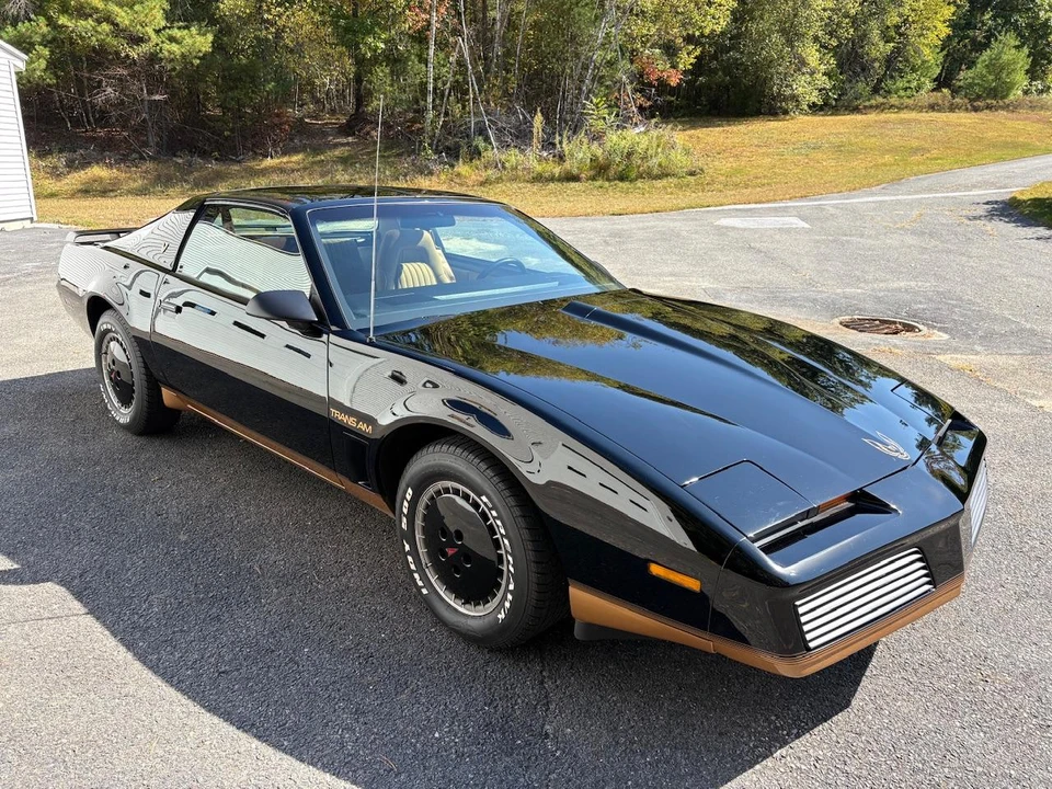 1982 Pontiac Firebird Trans Am 3rd Gen - Image 22 of 31