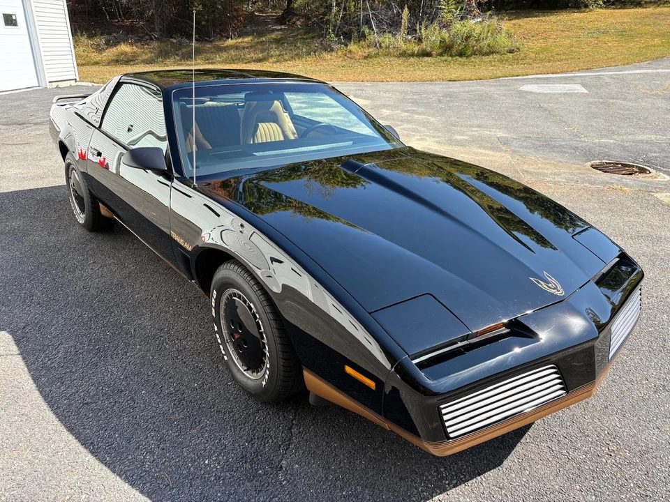 1982 Pontiac Firebird Trans Am 3rd Gen - Image 23 of 31