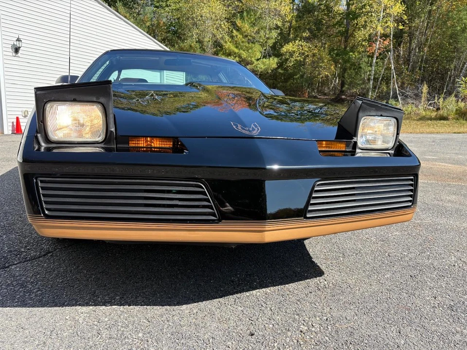 1982 Pontiac Firebird Trans Am 3rd Gen - Image 3 of 31